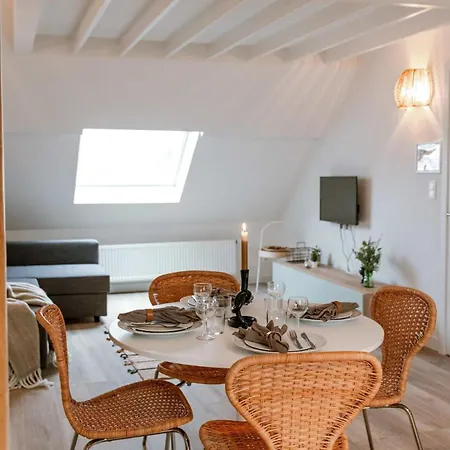 Huswell - Bright Duplex Close To The Sea Apartment Ostend